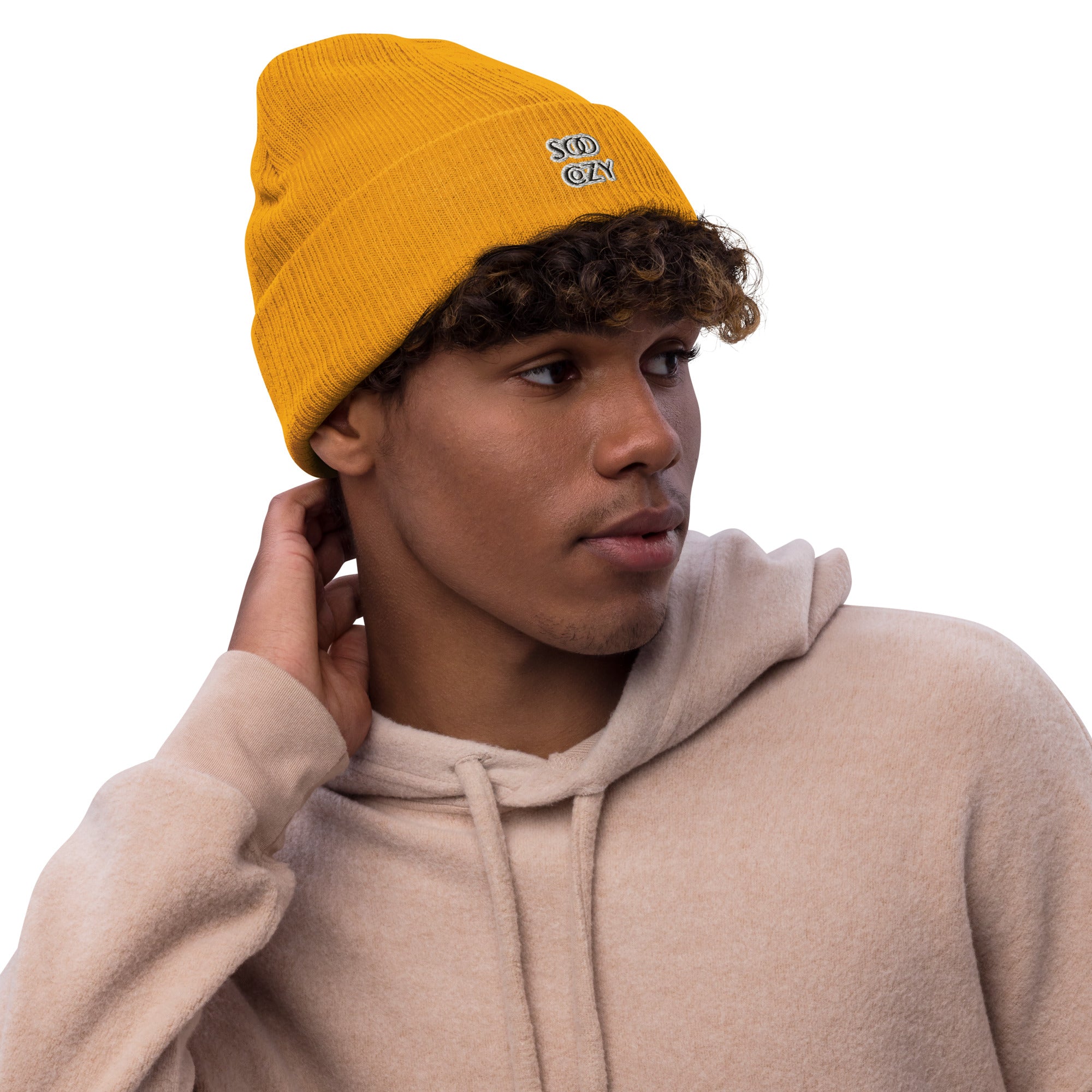 COZY RIBBED BEANIE