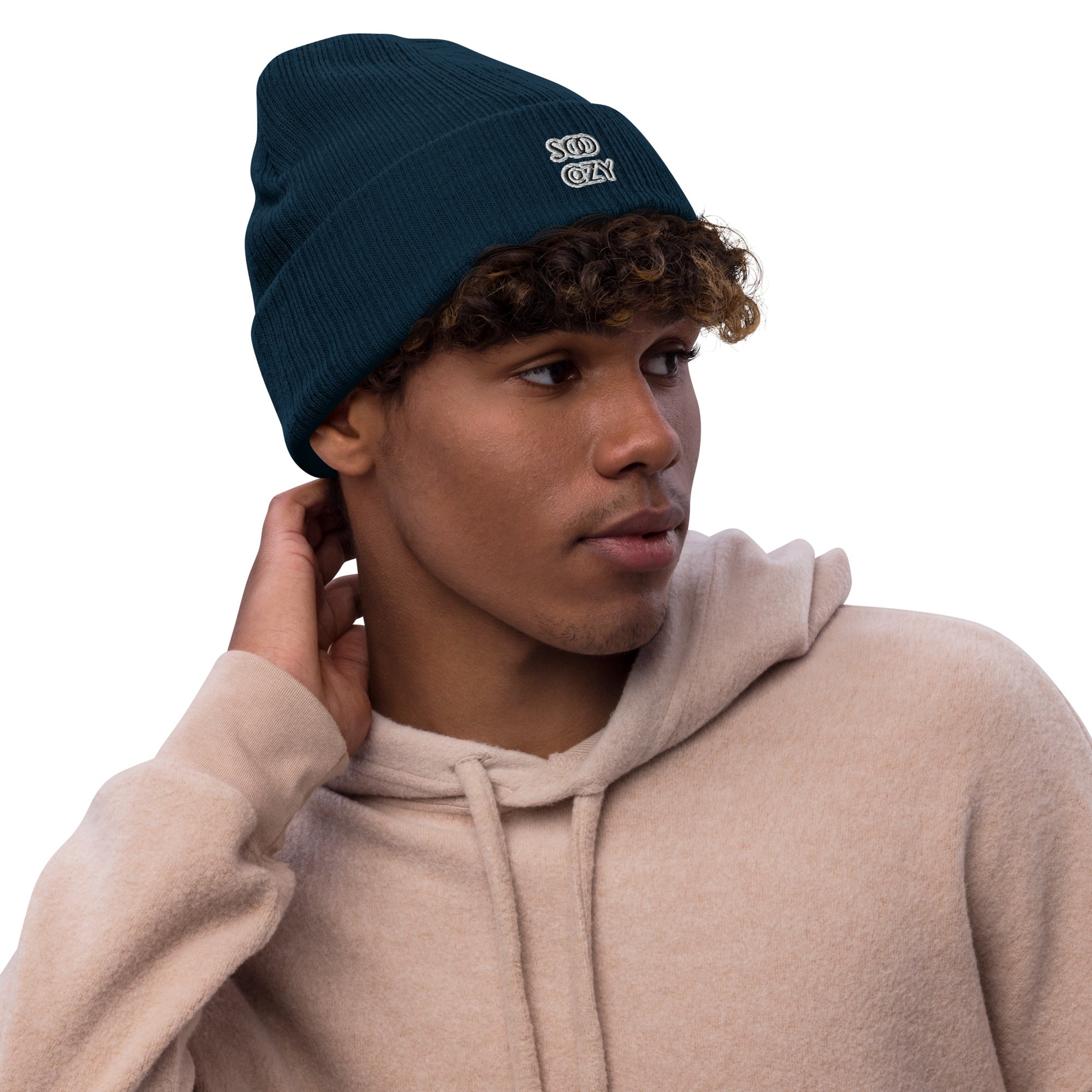 COZY RIBBED BEANIE